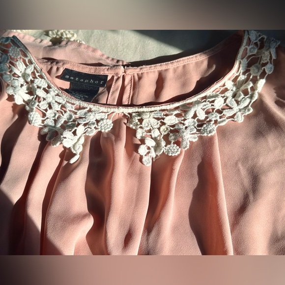 Ballerina Lace Collar Flowy Dusty Pink Top - Picture 1 of 8